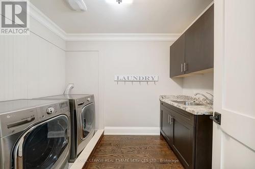 1330 Tansley Drive, Oakville, ON - Indoor Photo Showing Laundry Room