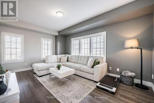 804 New Amherst Boulevard, Cobourg, ON - Indoor Photo Showing Living Room