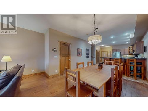 5401 Lakeshore Drive Unit# 113, Osoyoos, BC - Indoor Photo Showing Dining Room