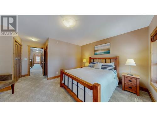 5401 Lakeshore Drive Unit# 113, Osoyoos, BC - Indoor Photo Showing Bedroom