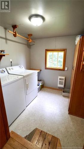 609 Sorrel Ridge Road, Rollingdam, NB - Indoor Photo Showing Laundry Room