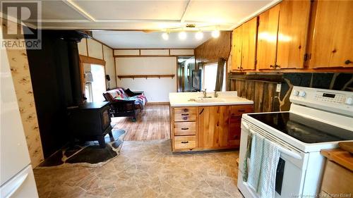 609 Sorrel Ridge Road, Rollingdam, NB - Indoor Photo Showing Kitchen