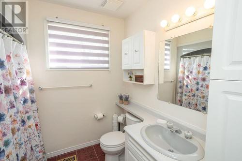 225 Woodward Avenue, Blind River, ON - Indoor Photo Showing Bathroom