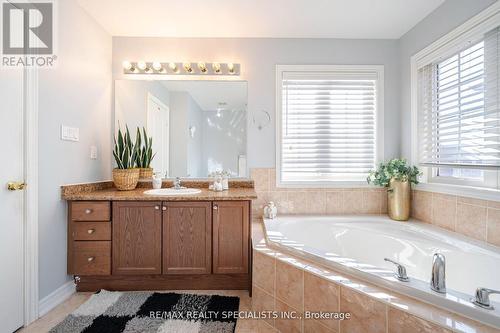 70 Abitibi Lake Drive, Brampton, ON - Indoor Photo Showing Bathroom