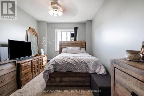 65 - 31 Parkview Drive N, Orangeville, ON - Indoor Photo Showing Bedroom