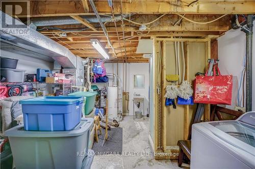 7715 Ronnie Crescent, Niagara Falls, ON - Indoor Photo Showing Basement