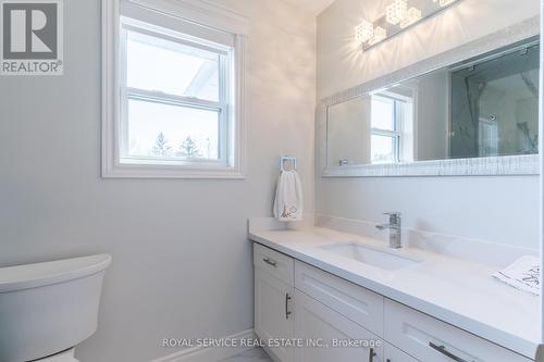 2138 Lorraine Drive, Peterborough, ON - Indoor Photo Showing Bathroom
