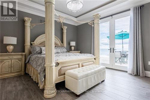 3188 Lakeshore Road, Burlington (Roseland), ON - Indoor Photo Showing Bedroom