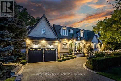 3188 Lakeshore Road, Burlington, ON - Outdoor