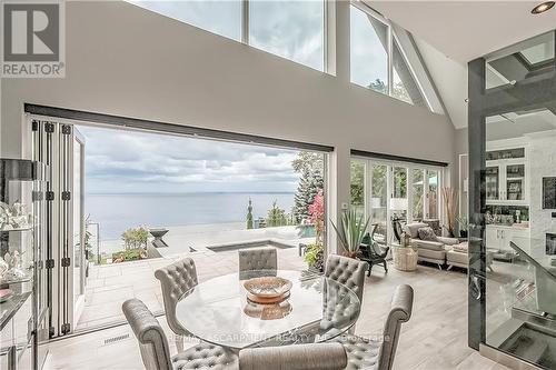 3188 Lakeshore Road, Burlington, ON - Indoor Photo Showing Dining Room