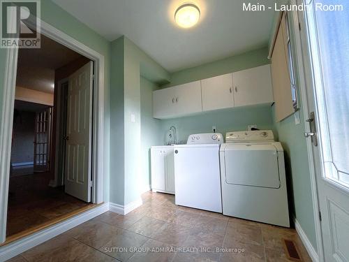 67 Torrance Woods, Brampton, ON - Indoor Photo Showing Laundry Room