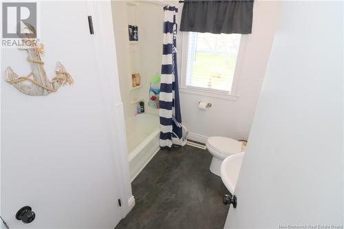 1154 Route 776, Grand Manan, NB - Indoor Photo Showing Bathroom