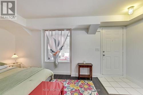 151 - 415 Jarvis Street, Toronto, ON - Indoor Photo Showing Bedroom