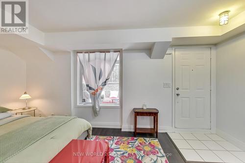 151 - 415 Jarvis Street, Toronto (Cabbagetown-South St. James Town), ON - Indoor Photo Showing Bedroom