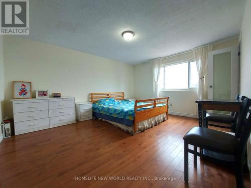 123 Sadlee Cove Crescent, Toronto, ON - Indoor Photo Showing Bedroom