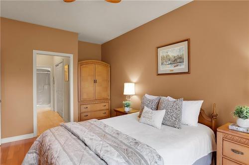 155 Muirfield Trail, Welland, ON - Indoor Photo Showing Bedroom