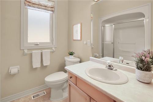 155 Muirfield Trail, Welland, ON - Indoor Photo Showing Bathroom