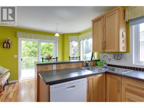 1145 Caledonia Way, West Kelowna, BC - Indoor Photo Showing Kitchen With Double Sink