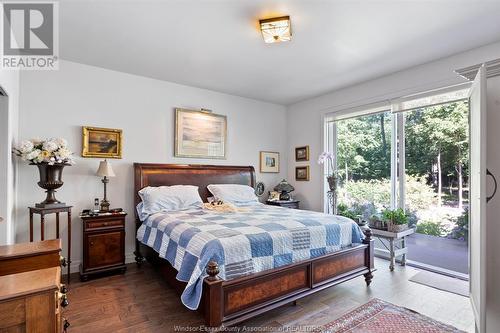 59 Red Oak Crescent, Amherstburg, ON - Indoor Photo Showing Bedroom