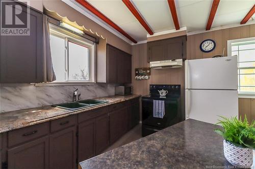 1466 Route 705, Wickham, NB - Indoor Photo Showing Kitchen With Double Sink
