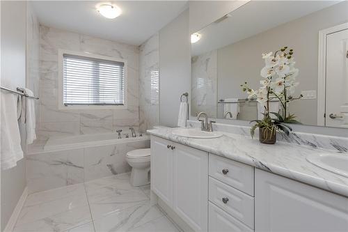 87 Humphrey Street, Waterdown, ON - Indoor Photo Showing Bathroom