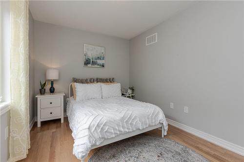 87 Humphrey Street, Waterdown, ON - Indoor Photo Showing Bedroom