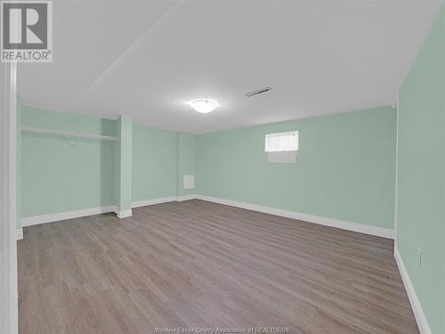 881 Lincoln, Windsor, ON - Indoor Photo Showing Other Room