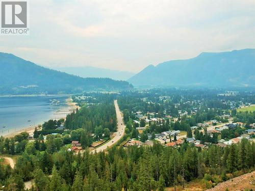 238 Bayview Drive, Sicamous, BC 