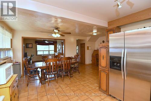 647 Limeridge Road E, Hamilton, ON - Indoor Photo Showing Dining Room