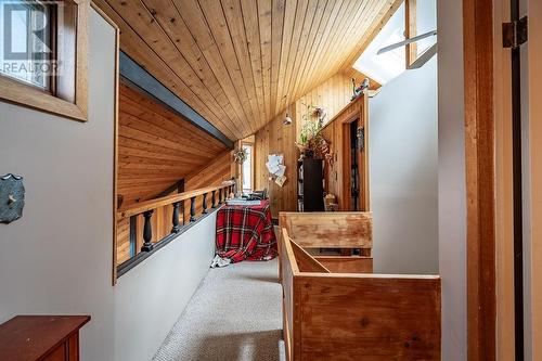 194 Trevor Street, Nelson, BC - Indoor Photo Showing Living Room With Fireplace