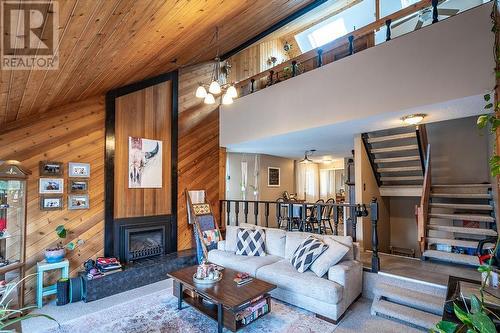 194 Trevor  Street, Nelson, BC - Indoor Photo Showing Living Room With Fireplace