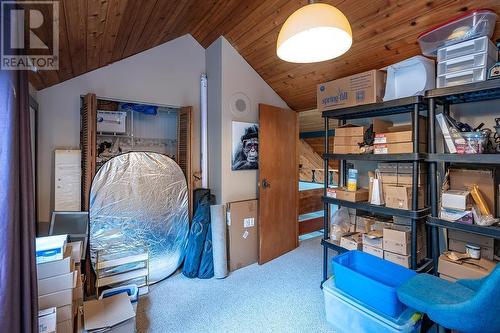 194 Trevor Street, Nelson, BC - Indoor Photo Showing Kitchen