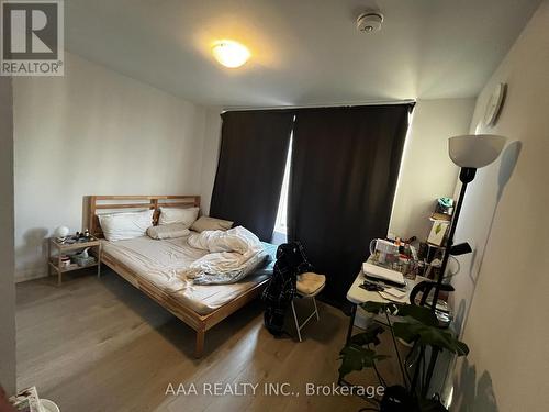 Th55 - 1040 Portage Parkway, Vaughan, ON - Indoor Photo Showing Bedroom