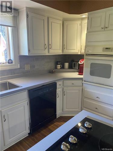 11 Route 760, Oak Bay, NB - Indoor Photo Showing Kitchen