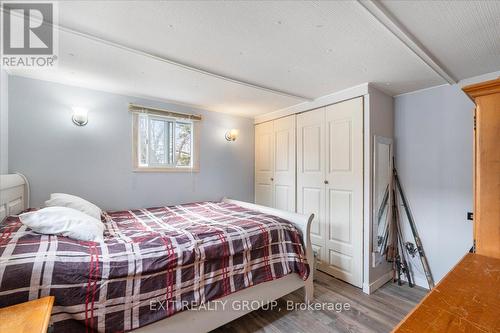75 - 63 Whites Road, Quinte West, ON - Indoor Photo Showing Bedroom