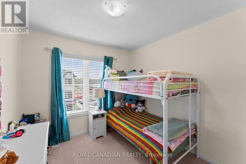 18 Loana Lane, Clarington, ON - Indoor Photo Showing Bedroom