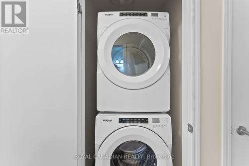 18 Loana Lane, Clarington, ON - Indoor Photo Showing Laundry Room