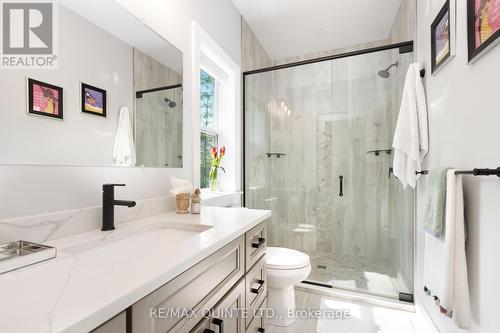 560 Clearview Road, Belleville, ON - Indoor Photo Showing Bathroom