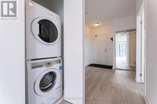 2405 - 51 East Liberty Street, Toronto, ON - Indoor Photo Showing Laundry Room