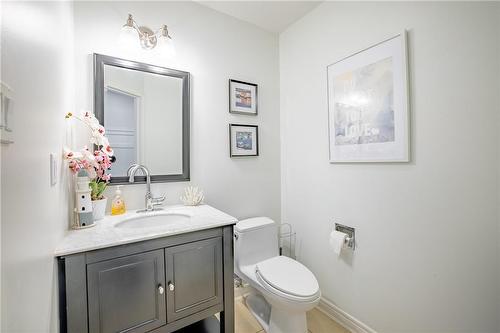 120 Macintosh Drive, Stoney Creek, ON - Indoor Photo Showing Bathroom