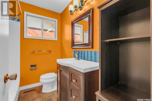 197 Acadia Court, Saskatoon, SK - Indoor Photo Showing Bathroom