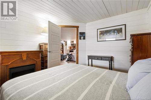 2381 Route 124, Hatfield Point, NB - Indoor Photo Showing Bedroom