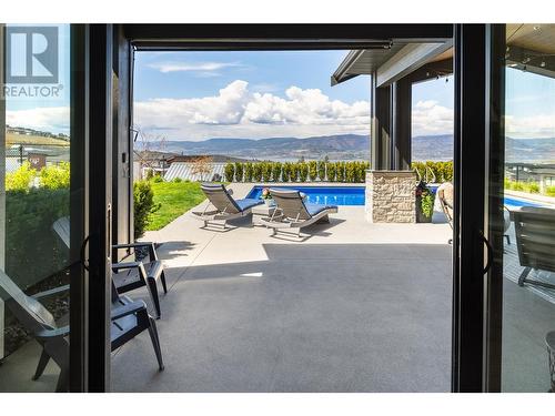1717 Fawn Run Drive, Kelowna, BC -  With In Ground Pool With View With Exterior