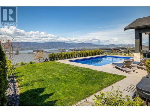 1717 Fawn Run Drive, Kelowna, BC - Outdoor With In Ground Pool With View