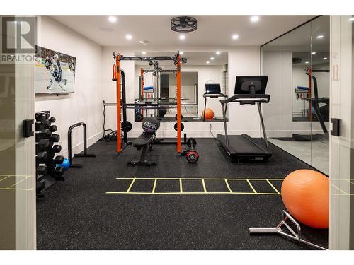 1717 Fawn Run Drive, Kelowna, BC - Indoor Photo Showing Gym Room