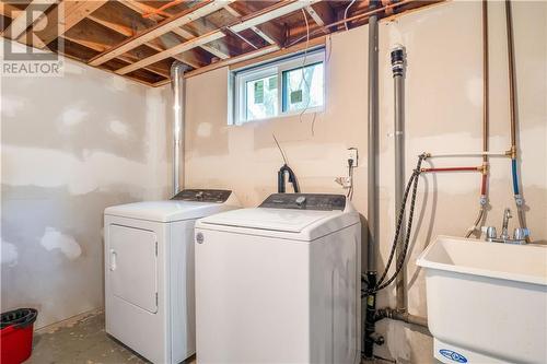 31 Anne Street, Moncton, NB - Indoor Photo Showing Laundry Room