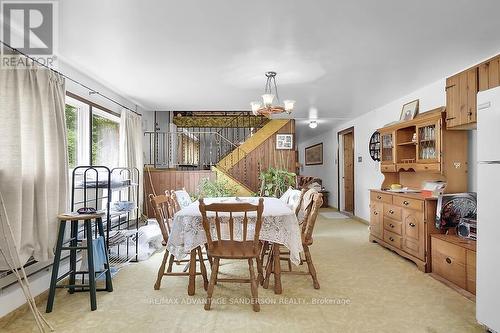 14482 Eight Mile Road, Middlesex Centre (Arva), ON - Indoor Photo Showing Dining Room