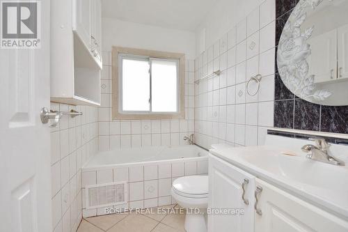 11 69Th Street N, Wasaga Beach, ON - Indoor Photo Showing Bathroom