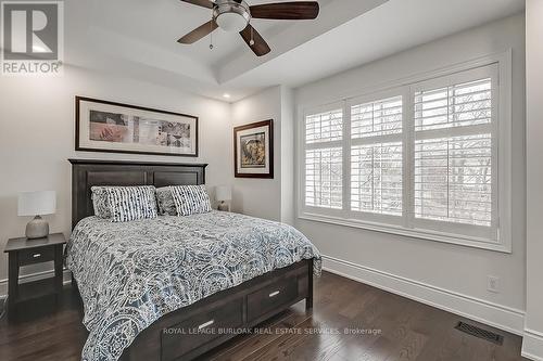 6 - 509 Elizabeth Street, Burlington, ON - Indoor Photo Showing Bedroom