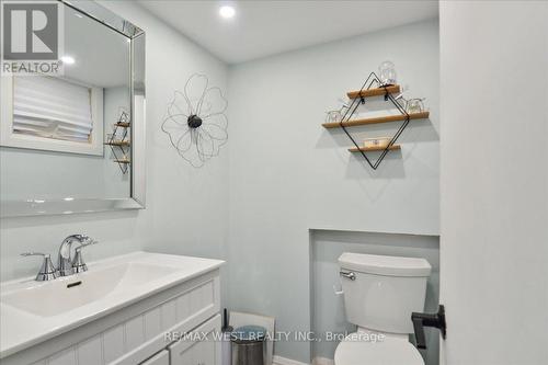 8 Macdonald Avenue, Toronto, ON - Indoor Photo Showing Bathroom